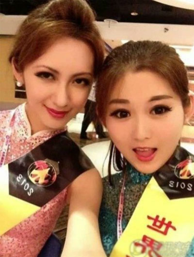 北大?；▽W(xué)歷造假遭圍觀 豪車生活照曝光(圖)