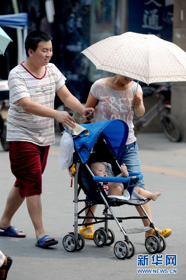 熱！熱！熱！多地發(fā)布高溫預警 最高溫度40℃