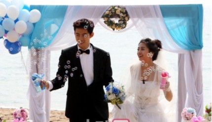 《我們結(jié)婚了》婚紗照盤點 維尼鬼澤最養(yǎng)眼