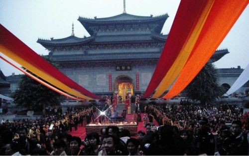 收費(fèi)鳳凰不如雞 網(wǎng)友評(píng)國(guó)內(nèi)十大最坑爹景點(diǎn)