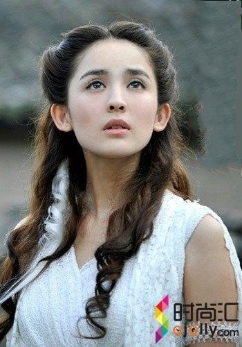 楊冪劉亦菲劉詩詩唐嫣新代女星身價排名（圖）