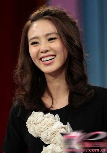 楊冪劉亦菲劉詩詩唐嫣新代女星身價排名（圖）