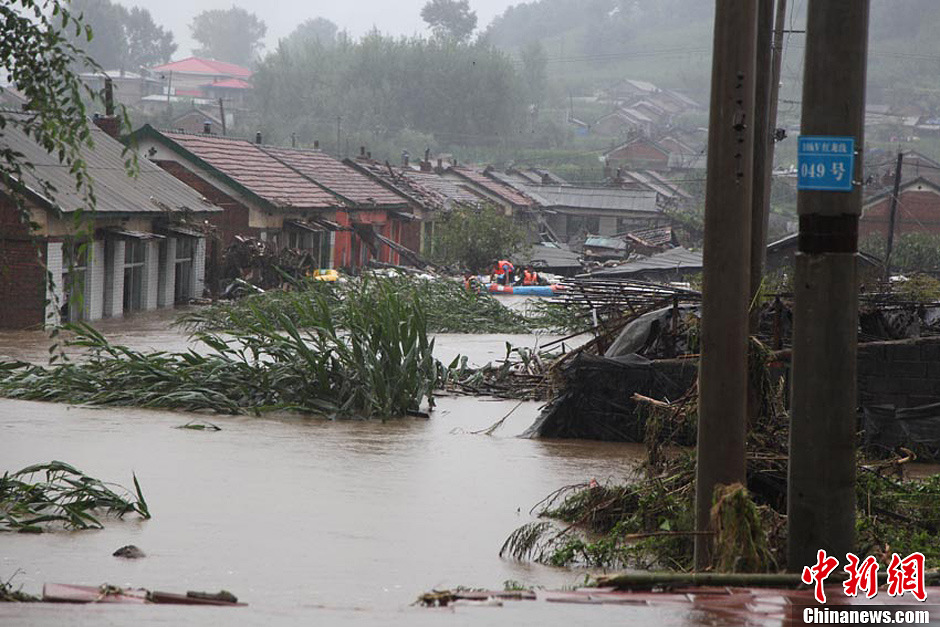 吉林暴雨多地出現(xiàn)水災(zāi)已致11人遇難