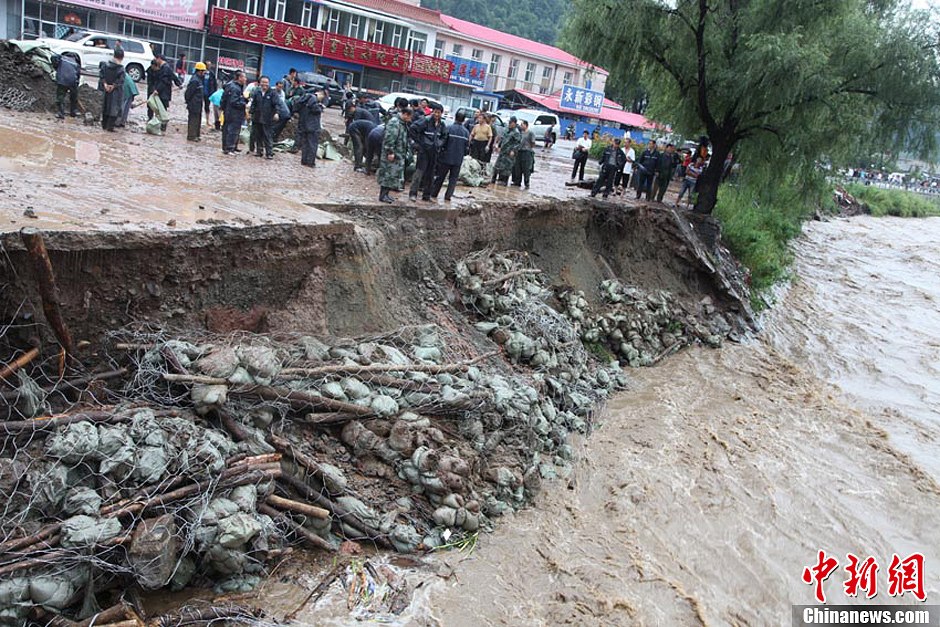 吉林暴雨多地出現(xiàn)水災(zāi)已致11人遇難