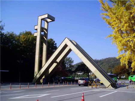 出國留學(xué) 各國學(xué)費(fèi)一覽