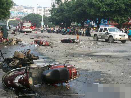桂林小學(xué)門前爆炸案：已致2人死亡17人受傷 含10小學(xué)生