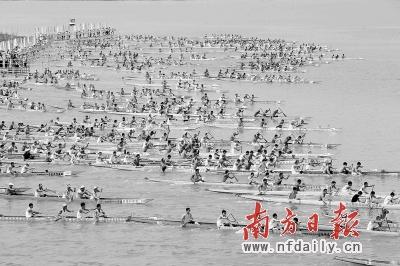 新旅游法將實(shí)施 游客擔(dān)心漲價(jià)國(guó)慶前出行