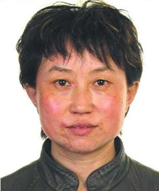 “房姐”今日受審 被查在京有41套房辦多個(gè)假戶口