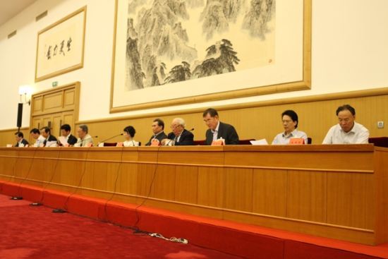 全國(guó)青年作家創(chuàng)作會(huì)議在京開幕
