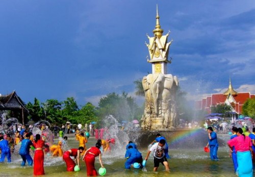 網(wǎng)友高呼吃不消 盤點(diǎn)九大坑爹景區(qū)