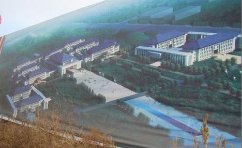 內(nèi)蒙古烏蘭察布建14.3萬平米辦公樓群 被指奢華