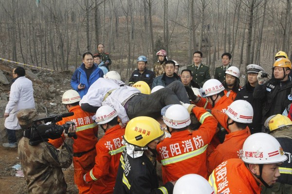 河南連霍大橋垮塌致10死 9個月未公布處理結果