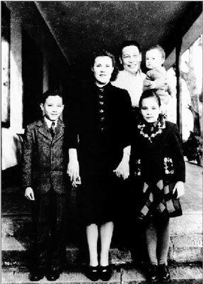蔣經(jīng)國(guó)的混血女兒如此驚艷【組圖】