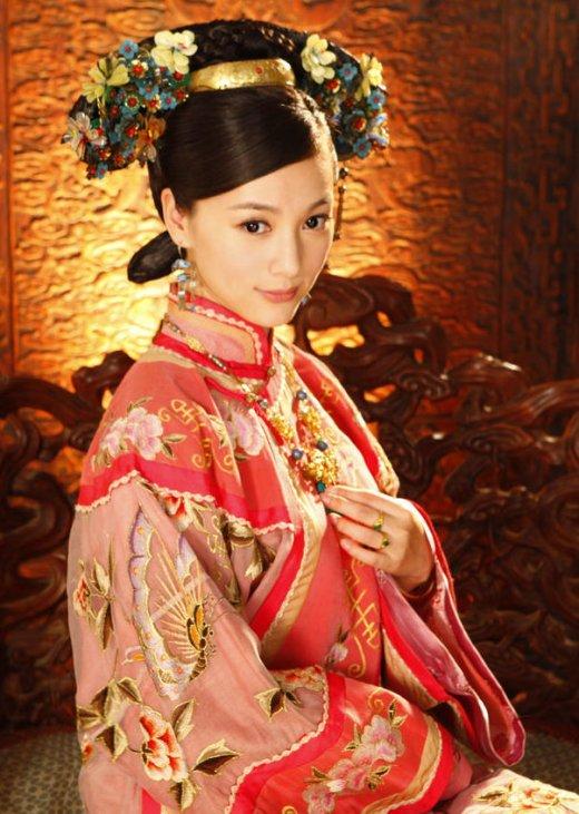驚艷勝過(guò)主角的配角 容嬤嬤成經(jīng)典雪姨爆紅