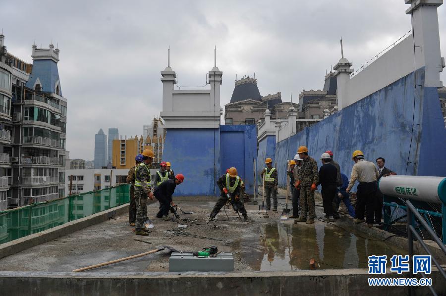貴陽“最牛”樓頂違章建筑：造型似城堡 為何拆不完？