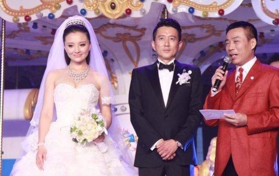 揭嫁得好的二三線女星 “可云”家別墅帶瀑布