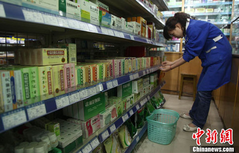 各地食品藥品監(jiān)管部門(mén)部署“問(wèn)題膠囊”查處工作