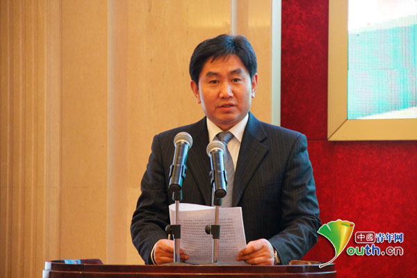 大學(xué)生村官學(xué)習(xí)貫徹十八大精神論壇在京舉行