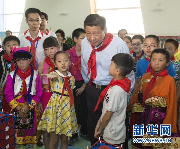 習(xí)近平:依法打擊破壞少兒身心健康言行