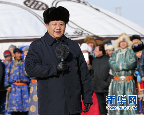 習(xí)近平農(nóng)歷馬年前夕向全國各族人民和全球華人拜年