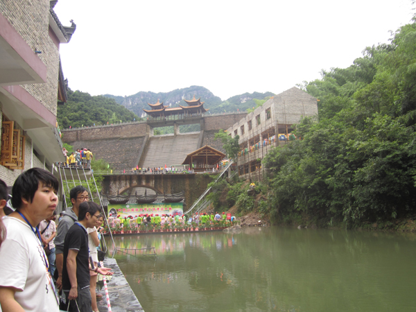 挑戰(zhàn)自我 擁抱自然 大覺(jué)山國(guó)際自然水域漂流大賽18日舉行