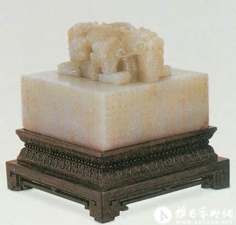 圓明園乾隆玉璽在法國被拍賣 盤點(diǎn)被拍賣的圓明園玉璽