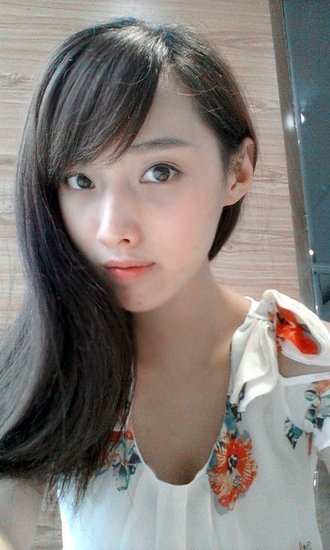 養(yǎng)眼！全國(guó)?；ㄐ２菖判邪?/></a></p>

<p>　　她們是校園里最亮眼的風(fēng)景，她們是校園里最惹人羨的對(duì)象，那些生的美麗清純的?；?，是不是也曾在你的身邊出現(xiàn)過(guò)？曲妍冰華中科大</p>
</p>
</div>
</div>

<div   class=