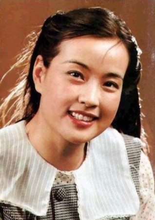 春晚記憶！春晚當(dāng)家花旦驚艷寫真