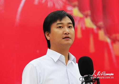鳳凰“門票新政”滿月現(xiàn)場調(diào)查——誰是贏家？