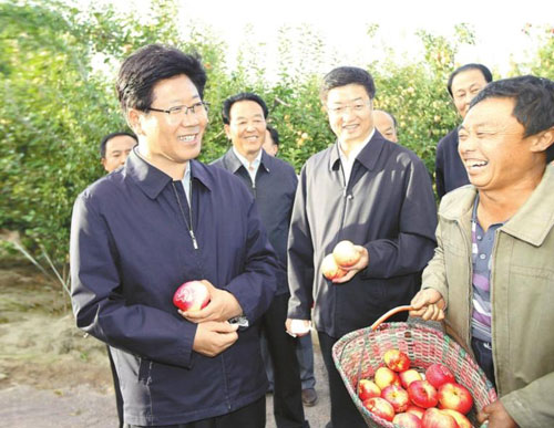 張春賢在鞏留考察調(diào)研 保護生態(tài)環(huán)境實現(xiàn)旅游富民