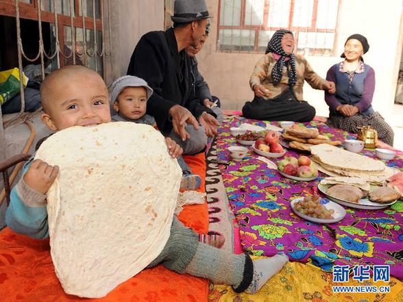 揭秘新疆著名“非遺”美食“恰皮塔”！