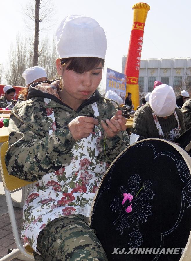 政府埋單送技能　農(nóng)民變身當(dāng)“技工”