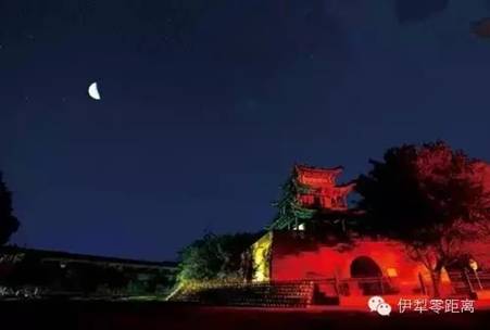 伊犁零距離：伊犁：藍(lán)與綠，你不曾遇到的純粹