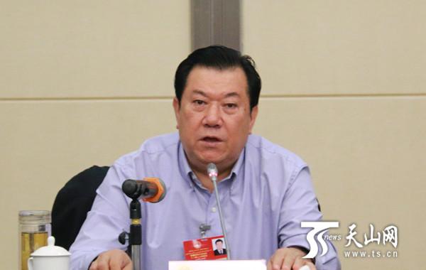 自治區(qū)十二屆人大常委會(huì)召開第三十九次主任會(huì)議
