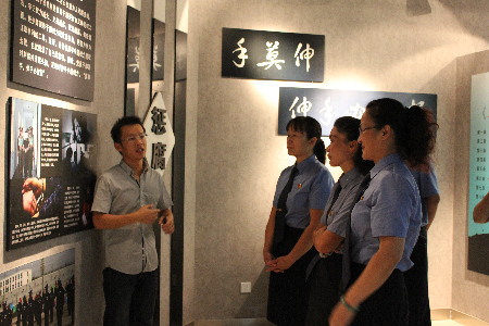 開展廉潔教育 筑牢防腐長(zhǎng)堤