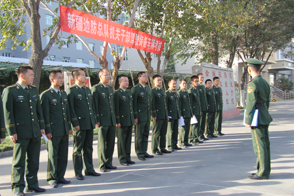 新疆公安邊防總隊(duì)為裝備車輛儲備人才
