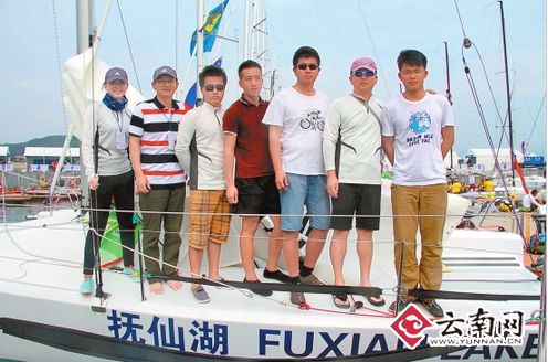 中國杯帆船賽上云南人爭鋒 高原戰(zhàn)隊不“打醬油”