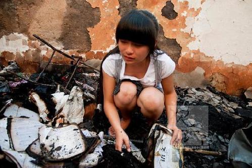 17歲女孩火中救兩人 “最美姑娘”感動山鄉(xiāng)