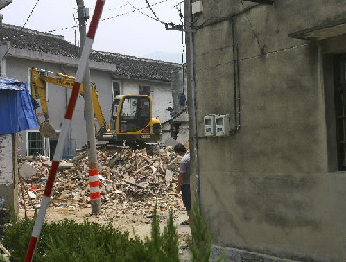 浙江慈溪疑似煤氣泄漏爆炸事故造成7人傷亡