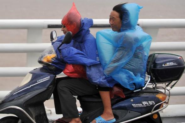 強(qiáng)臺(tái)風(fēng)“布拉萬”造成舟山海域狂風(fēng)暴雨