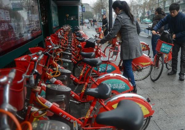 杭州：公共自行車助“減排”