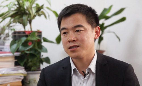 Test the way to your future in government - Guests - 中國年輕人，為何擠國考？- 嘉賓
