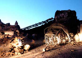 Coal mine explosion kills 17, traps 52 in Shanxi