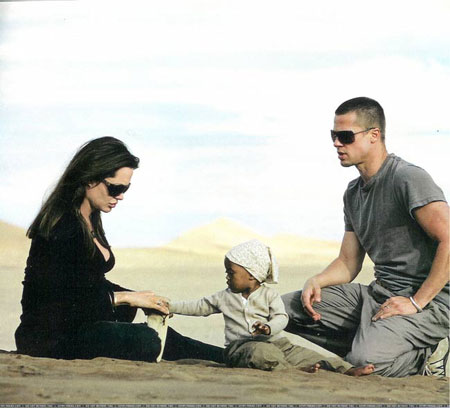 Paparazzi struggle as Pitt-Jolie birth nears