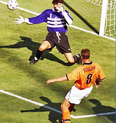 世界杯50大經(jīng)典時刻之：冰王子絕殺阿根廷