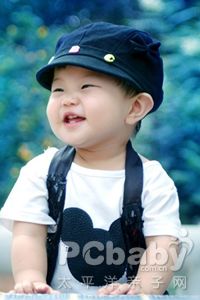 國(guó)慶長(zhǎng)假帶寶寶出行多加小心 專家：少去人多擁擠場(chǎng)所