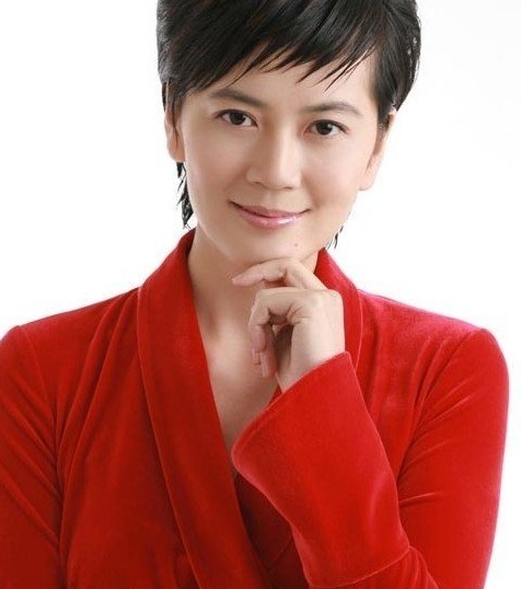 嫁豪門(mén)的央視女主播大pk 張蕾青春靚麗