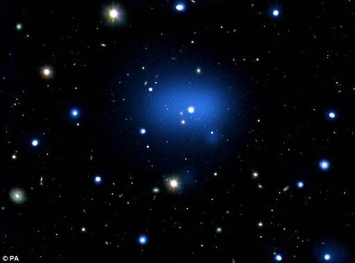 科學(xué)家發(fā)現(xiàn)迄今最遠(yuǎn)星系團(tuán) 距地球102億光年