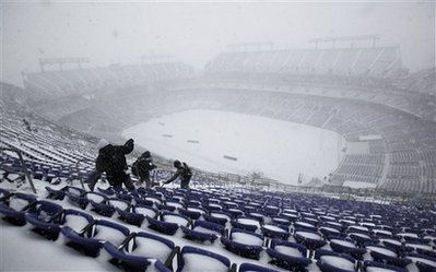 暴風(fēng)雪持續(xù)襲擊美國東部 多地進入緊急狀態(tài)