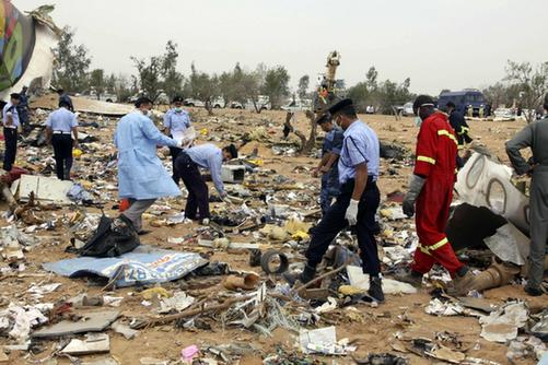 利比亞客機墜毀103人死亡10歲男孩幸存（多圖）